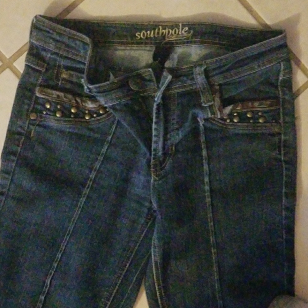 Jeans - Picture 2 of 4